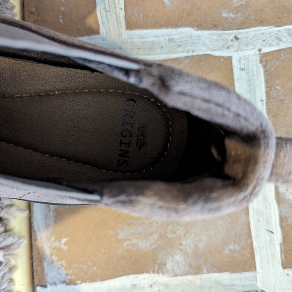 Earth Origins Dayana taupe Suede Booties size 8.5 - Picture 4 of 6